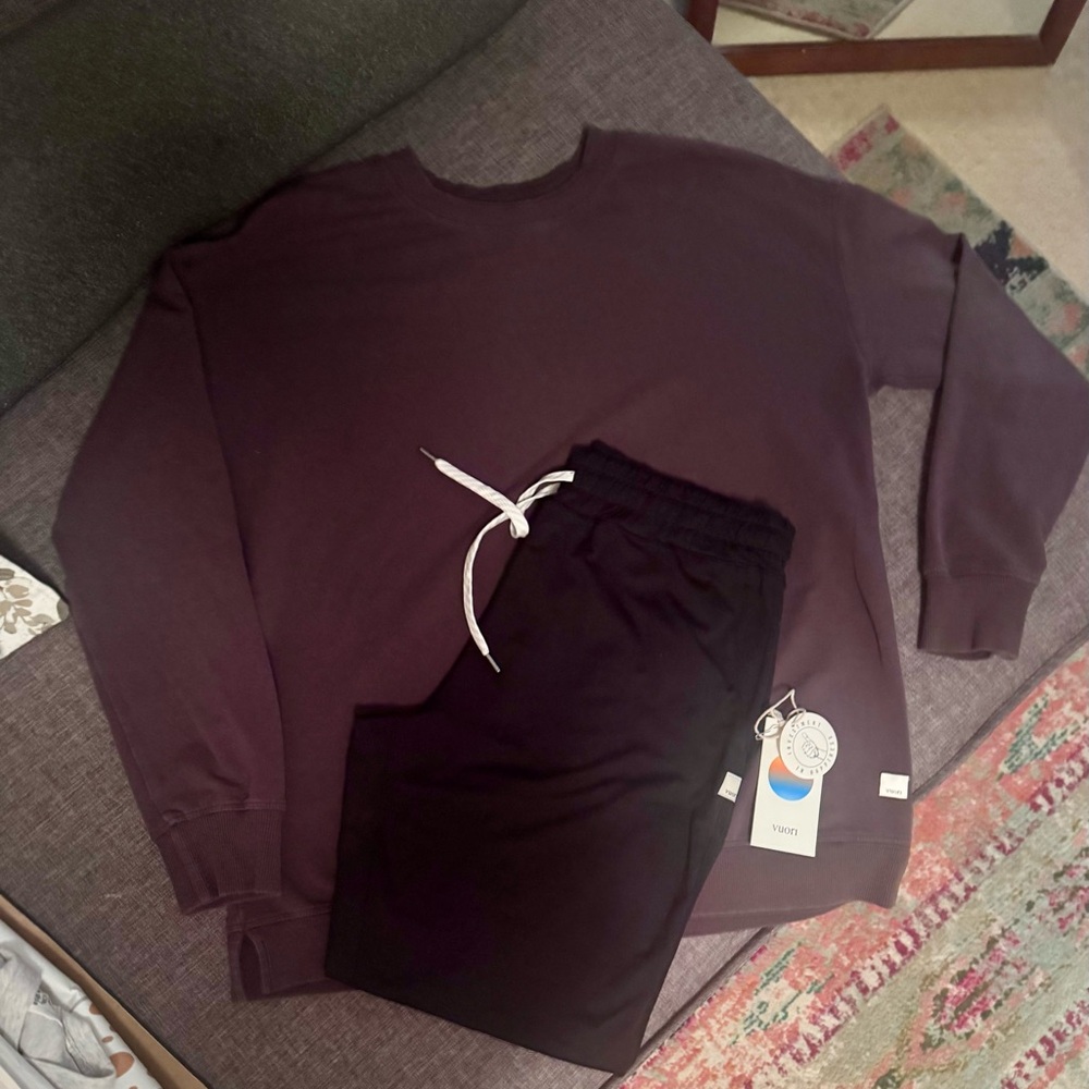 VUORI Performance Jogger + Crewneck Sweatshirt